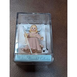 NWT HALLMARK 1996 MADAME ALEXANDER MARY HAD A LITTLE LAMB MINIATURE FIGURINE